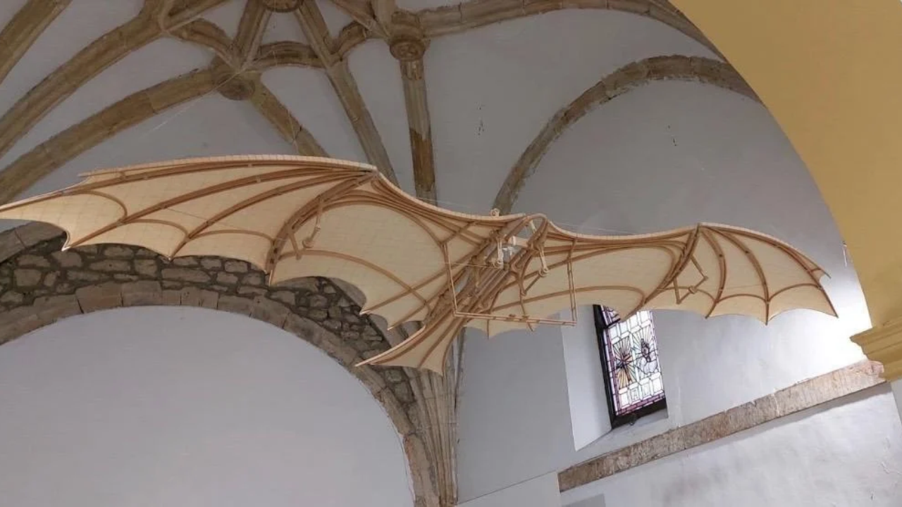 Leonardo da Vinci llega a Infiesto, Asturias.