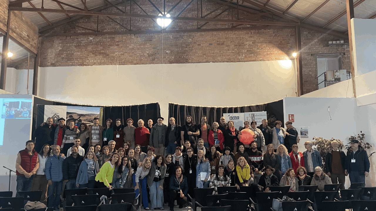 foto de grupo al concluir el congreso internacional de educación rural