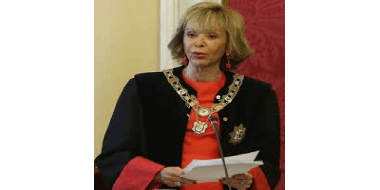 Teresa Fernández de la Vega