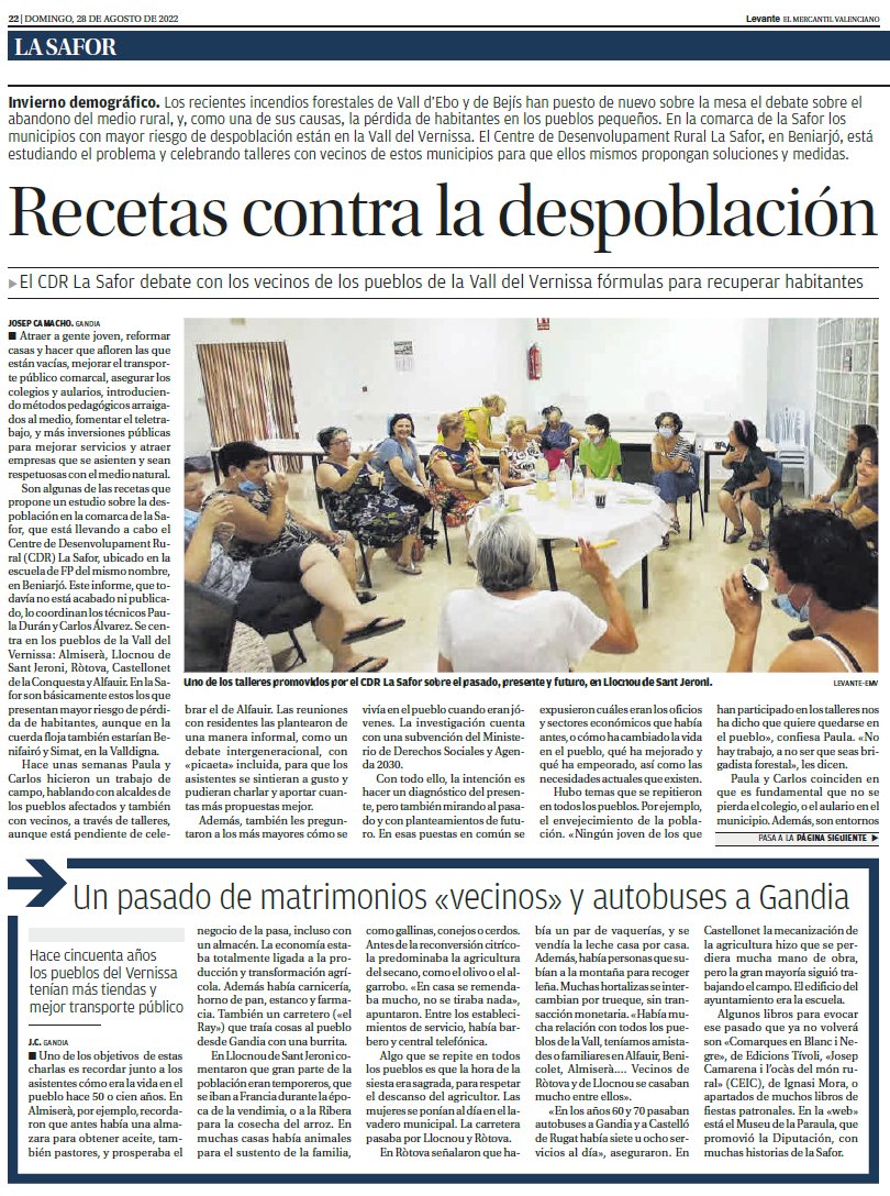 Hoja de periódico Levante con el artículo de las recetas contra la despoblación